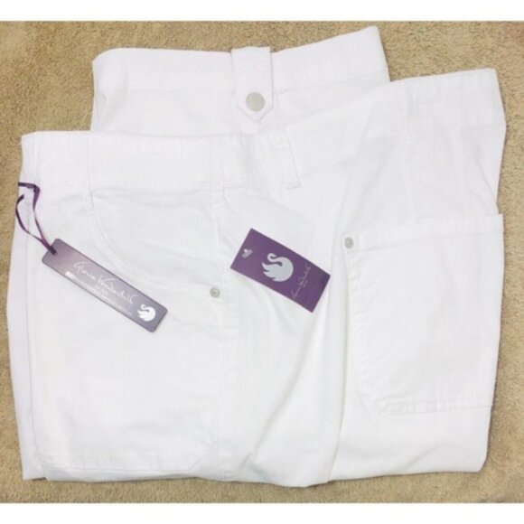Gloria Vanderbilt Womens White Mid Rise Pockets Capris Pants Plus Size 24 W New - Picture 3 of 7